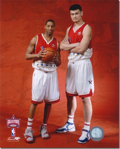 AAGV033-1~Tracy-McGrady-And-Yao-Ming-Posters