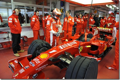 ferrari_fiorano_2008_3