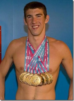 Michael_Phelps_exhibe_satisfaccion_todas_medallas