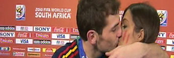 beso-iker-casillas-sara-carbonero