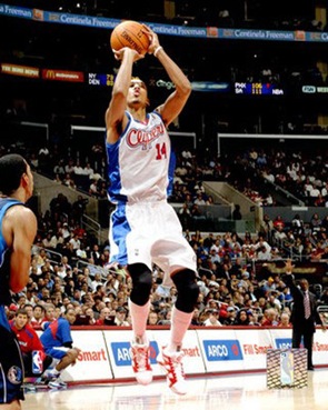 bk_AAHQ209_8x10~Shaun-Livingston-Posters